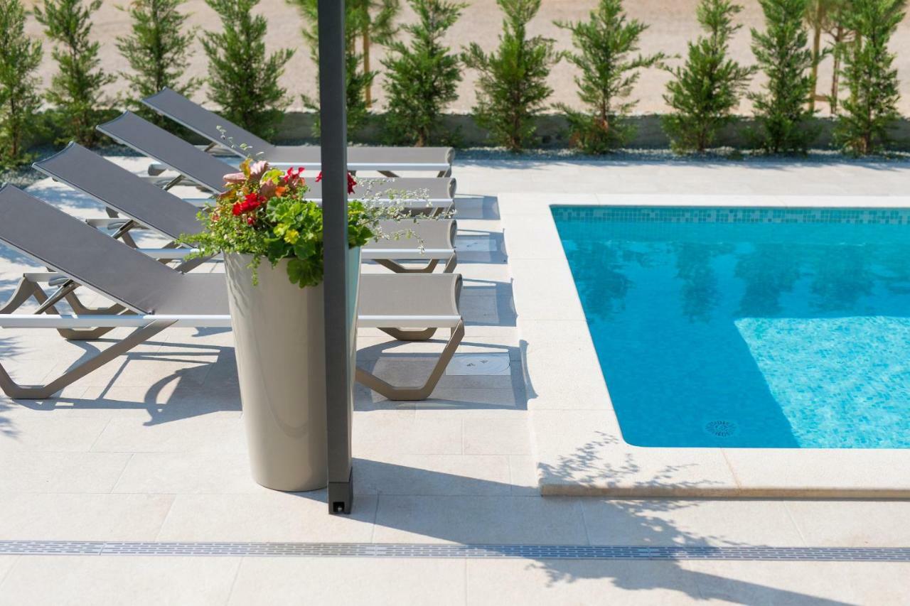 Holiday Home Elegant Vrh (Krk) Exterior foto