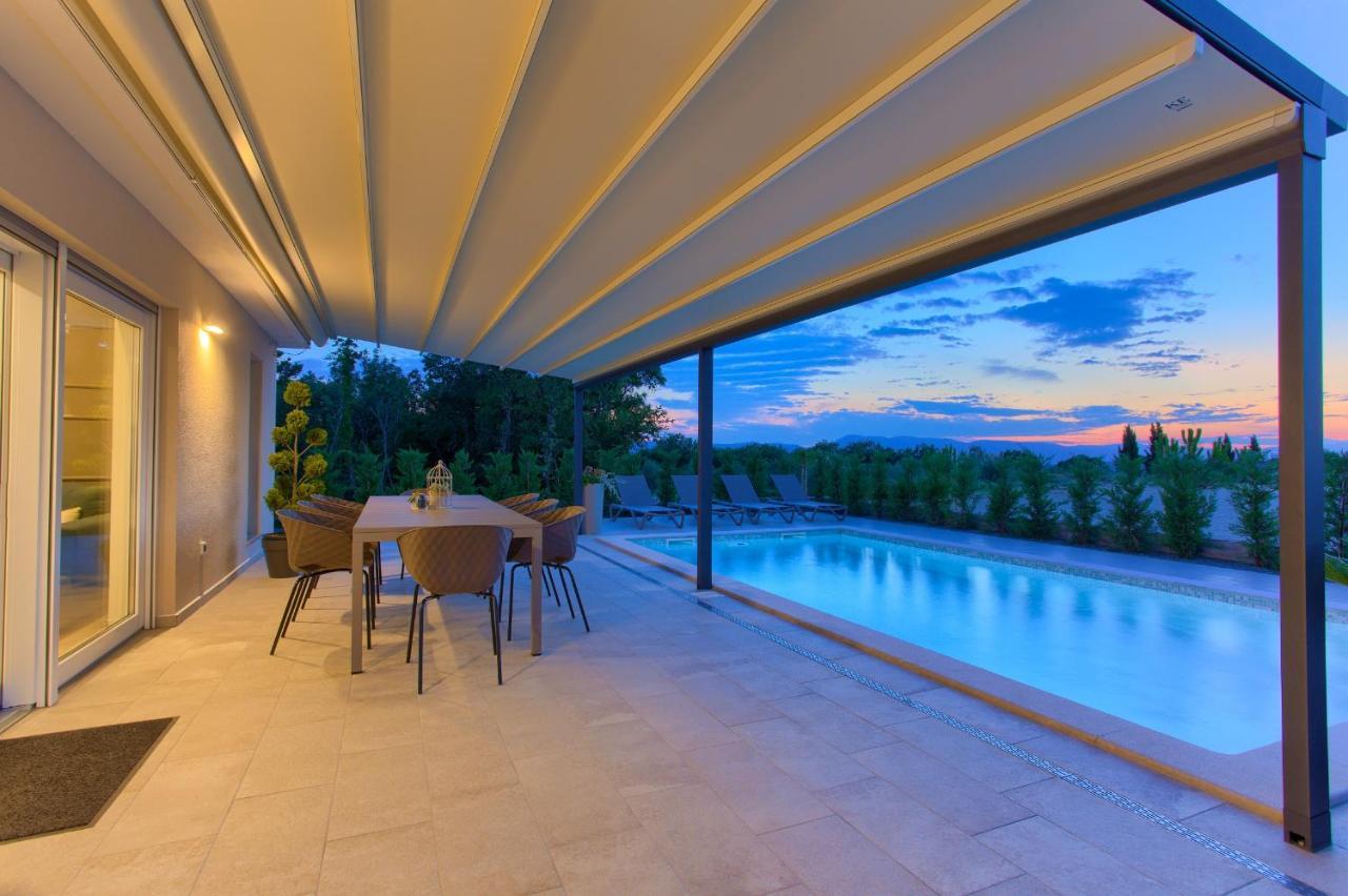 Holiday Home Elegant Vrh (Krk) Exterior foto